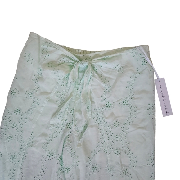 NWT Young Fabulous & Broke Geneva Wide Leg Tie Front Eyelet Pants Mint Green - Picture 3 of 9